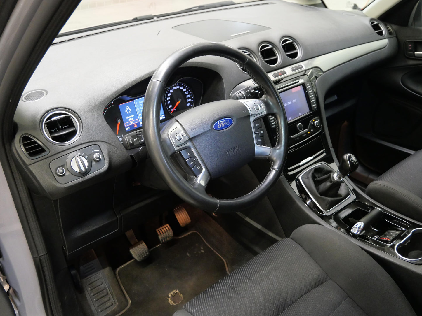 Ford S-MAX 2,0 TDCI 120 kW Titanium