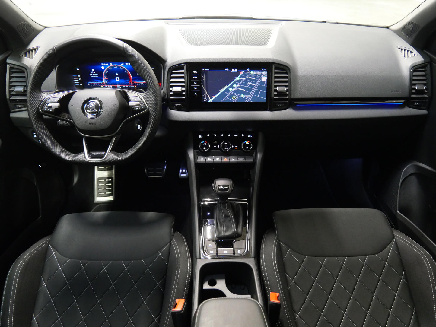Škoda Karoq 1.5 TSI 110 kW SportLine