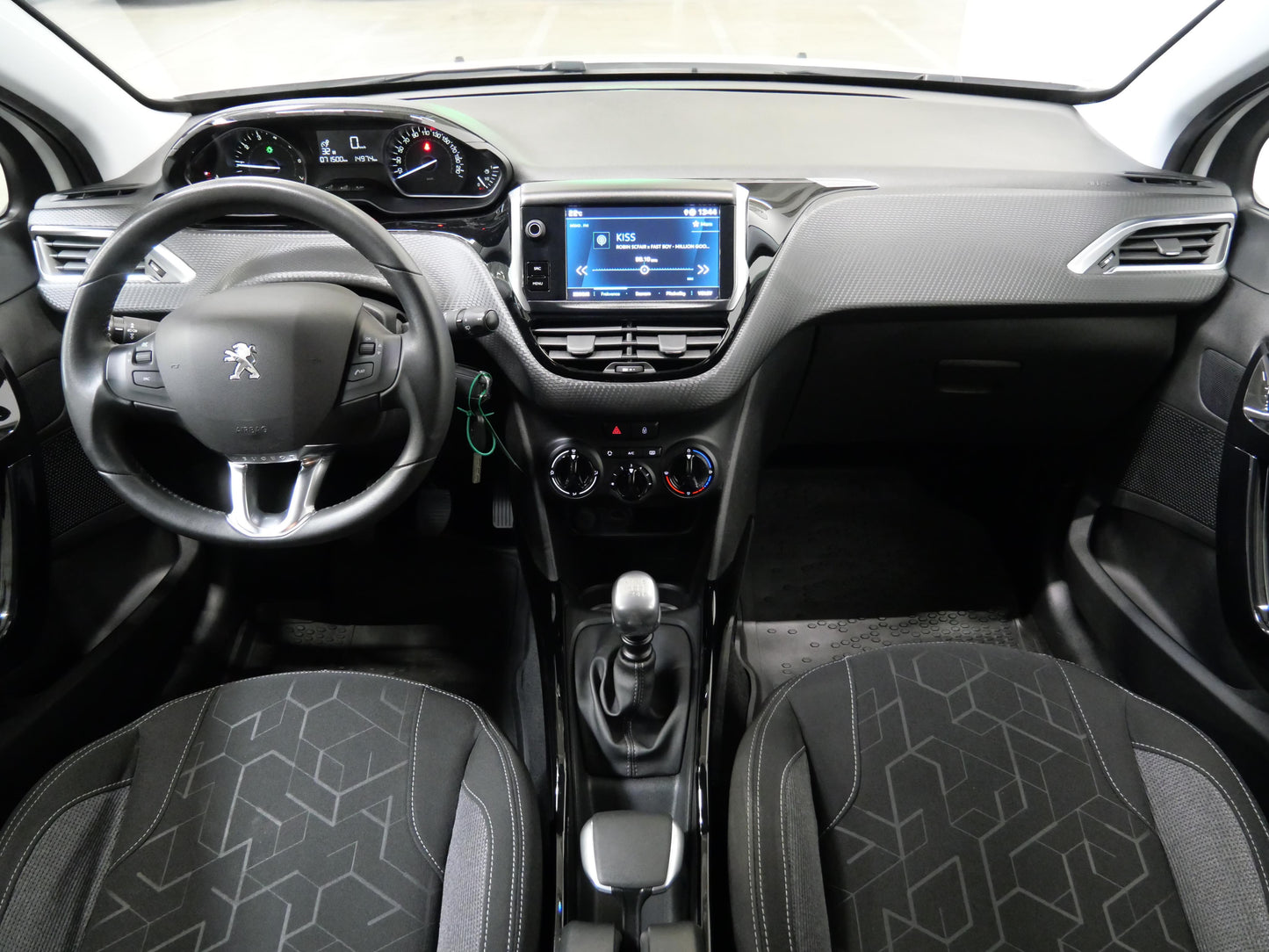 Peugeot 2008 1.2 PureTech 81 kW Active
