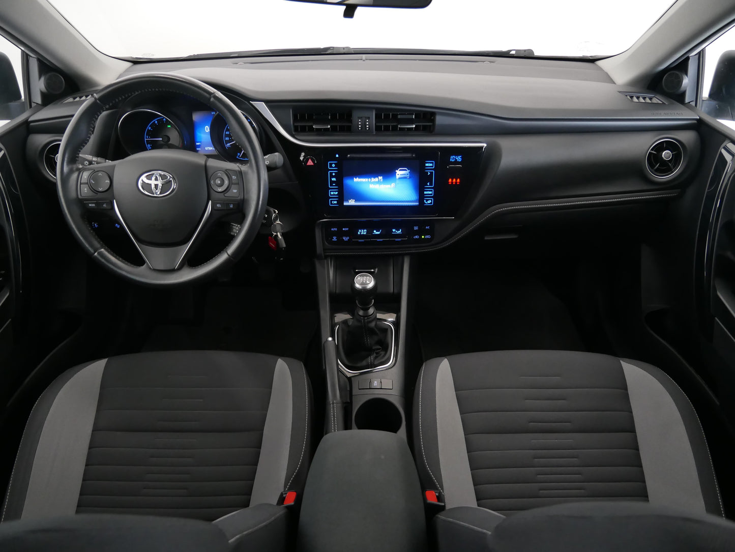 Toyota Auris 1.6i 97 kW Valvematic
