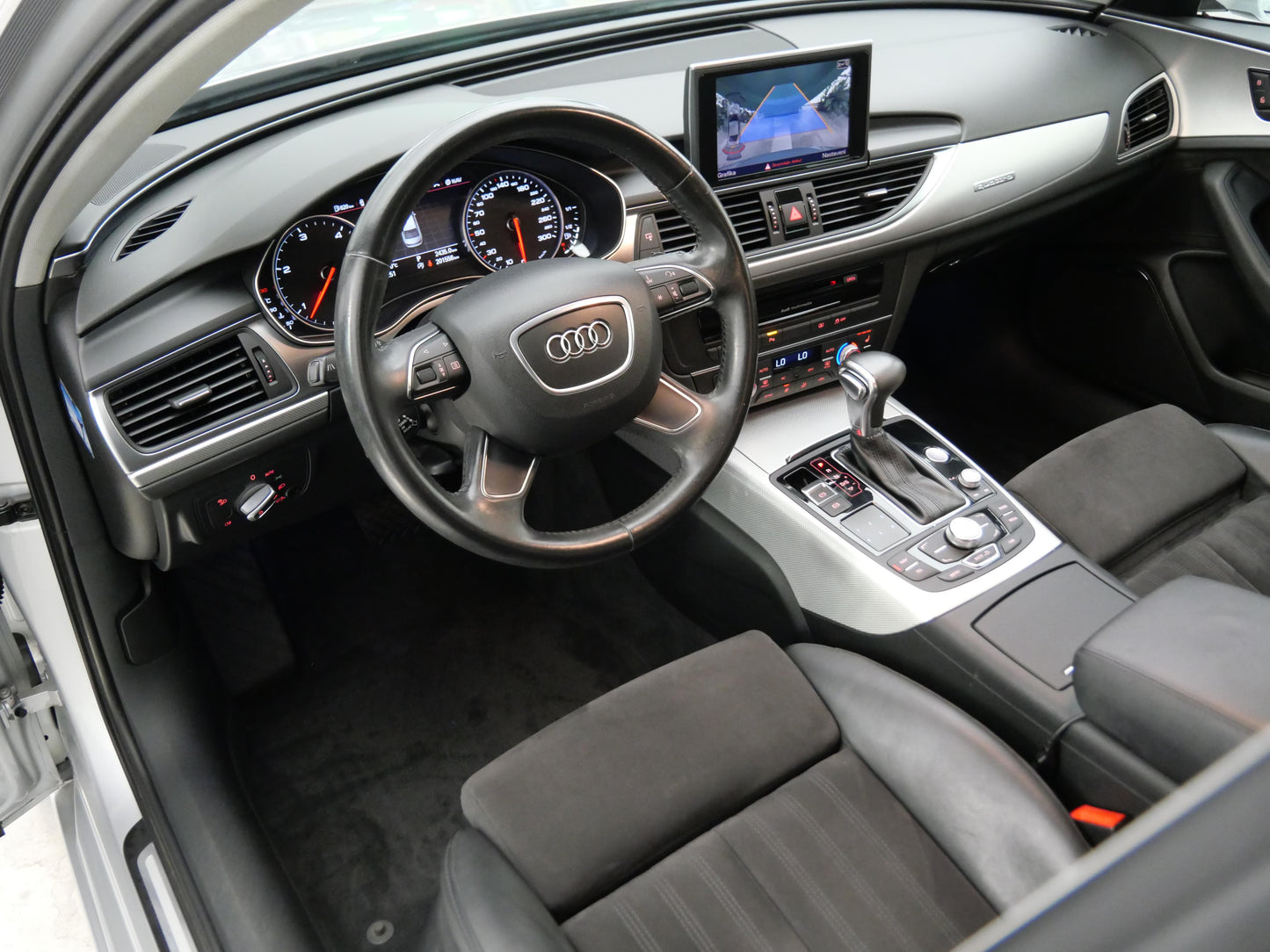 Audi A6 3.0 TDI V6 180 kW 4x4