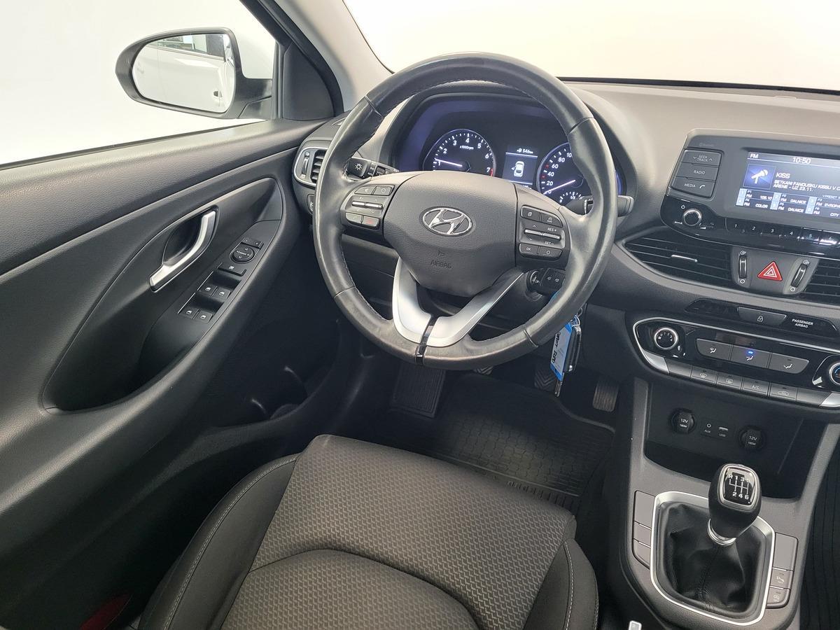 Hyundai i30 1.0 T-GDI 88 kW Fastback