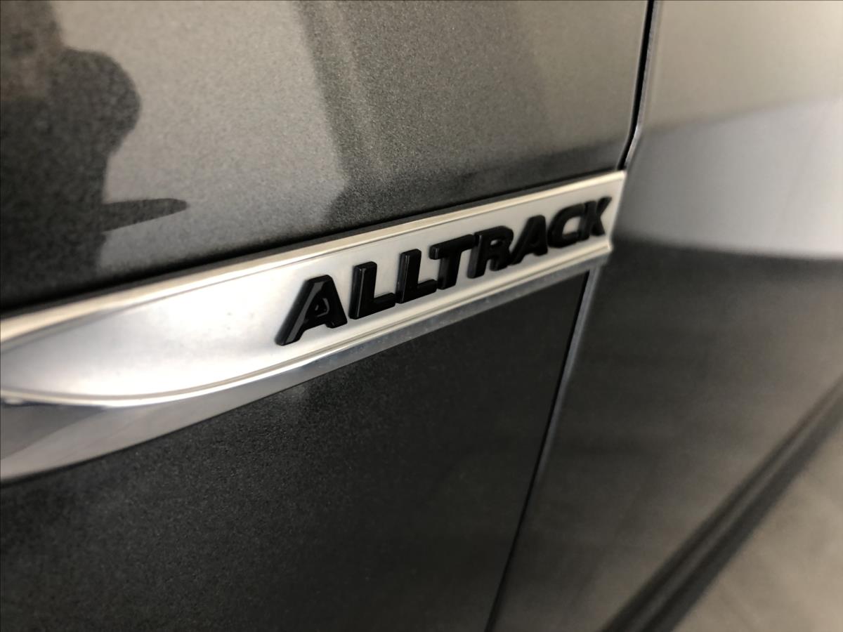 Volkswagen Golf 2.0 TDI Alltrack