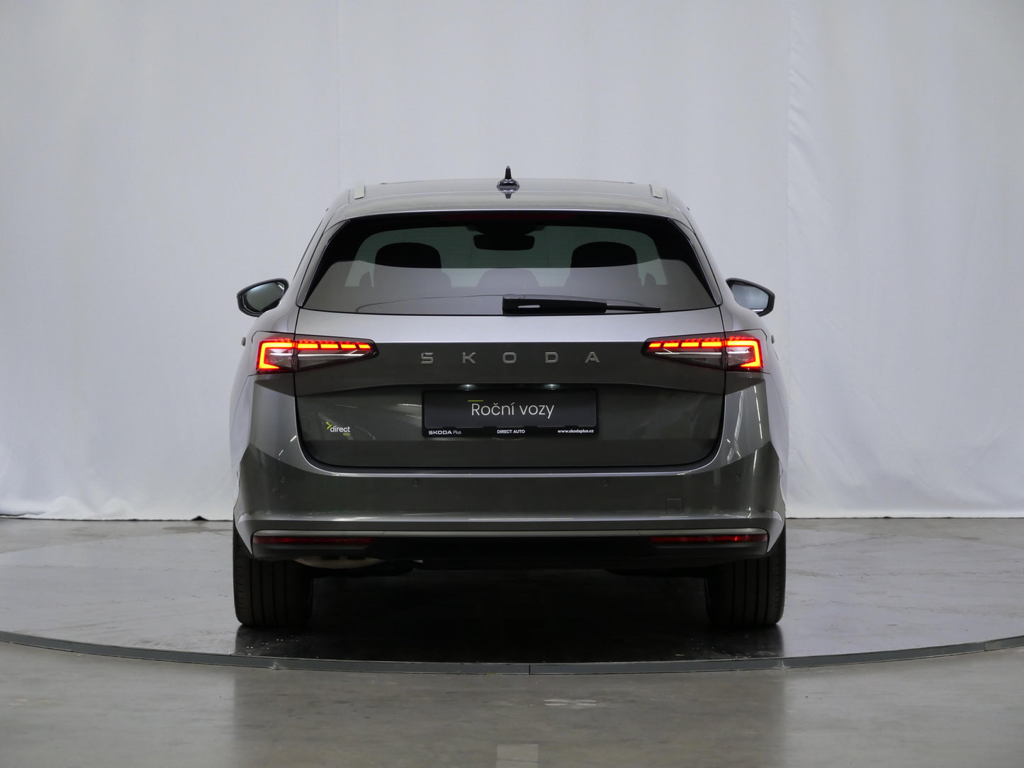 Škoda Superb 2.0 TDI 142 kW L&K