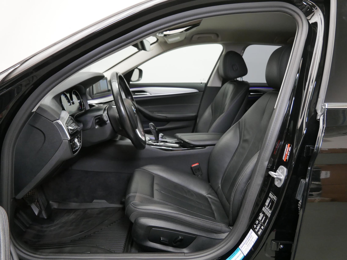 BMW Řada 5 520d xDrive 140 kW