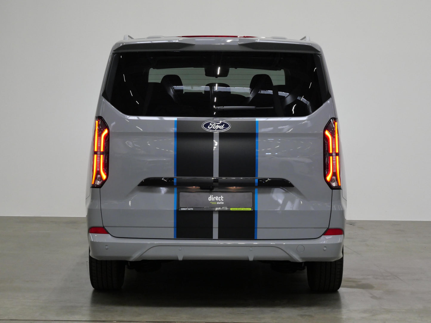 Ford Tourneo Custom 2.0 EcoBlue 125 kW Sport L1
