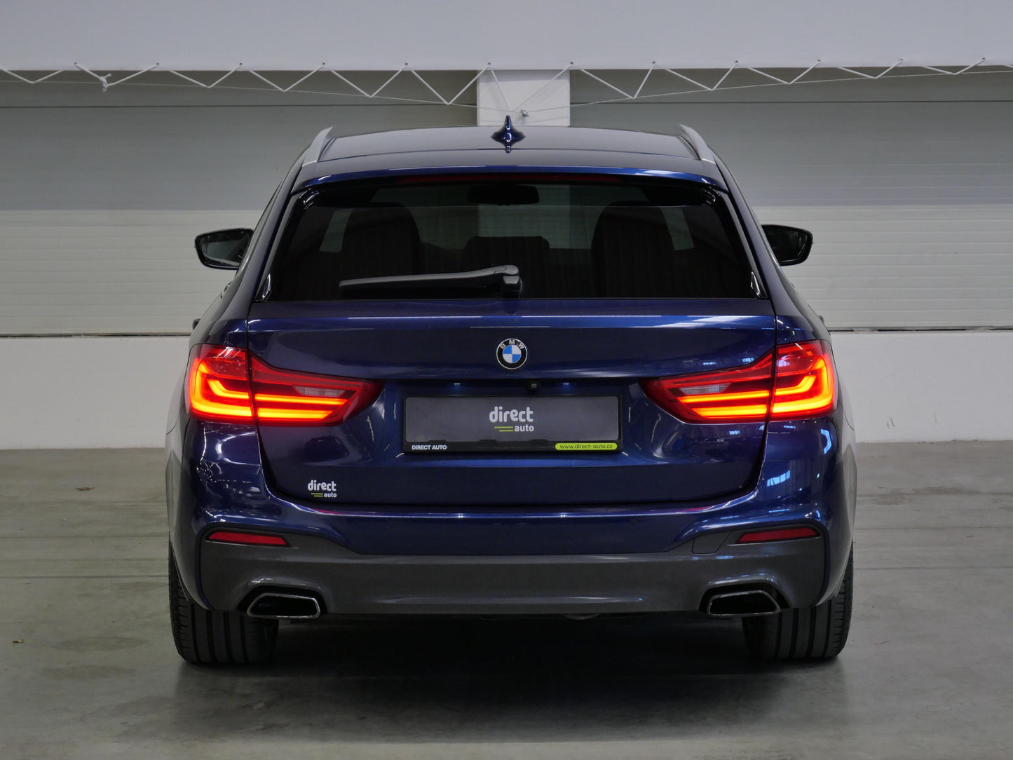 BMW Řada 5 530d xDrive 195 kW Touring