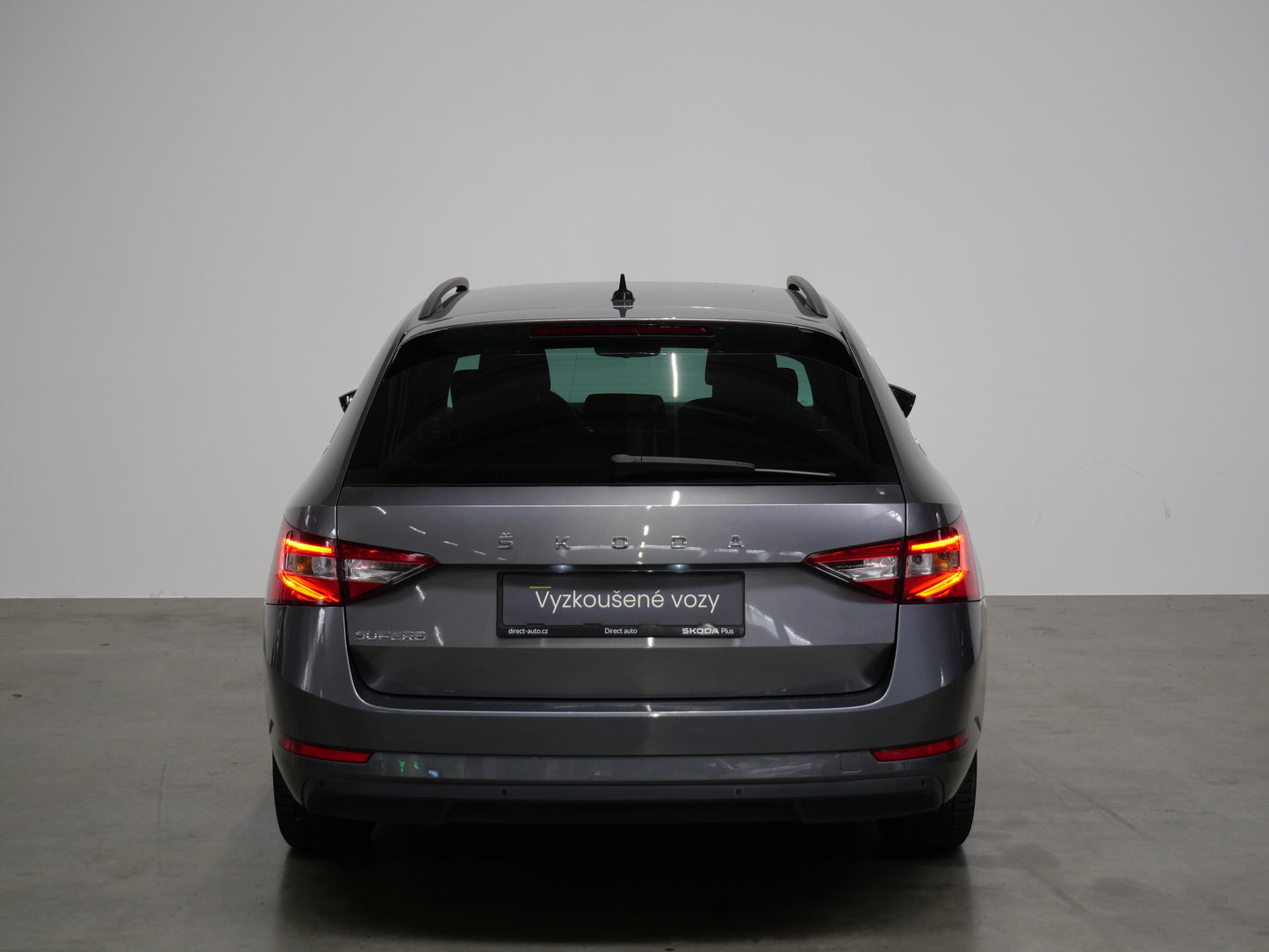 Škoda Superb 1.4 TSI iV 110 kW Ambition