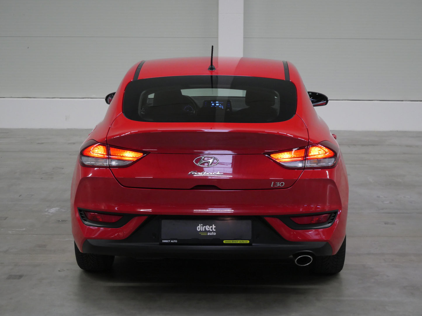 Hyundai i30 1.6 CRDi 100 kW TRIKOLOR KOMFO