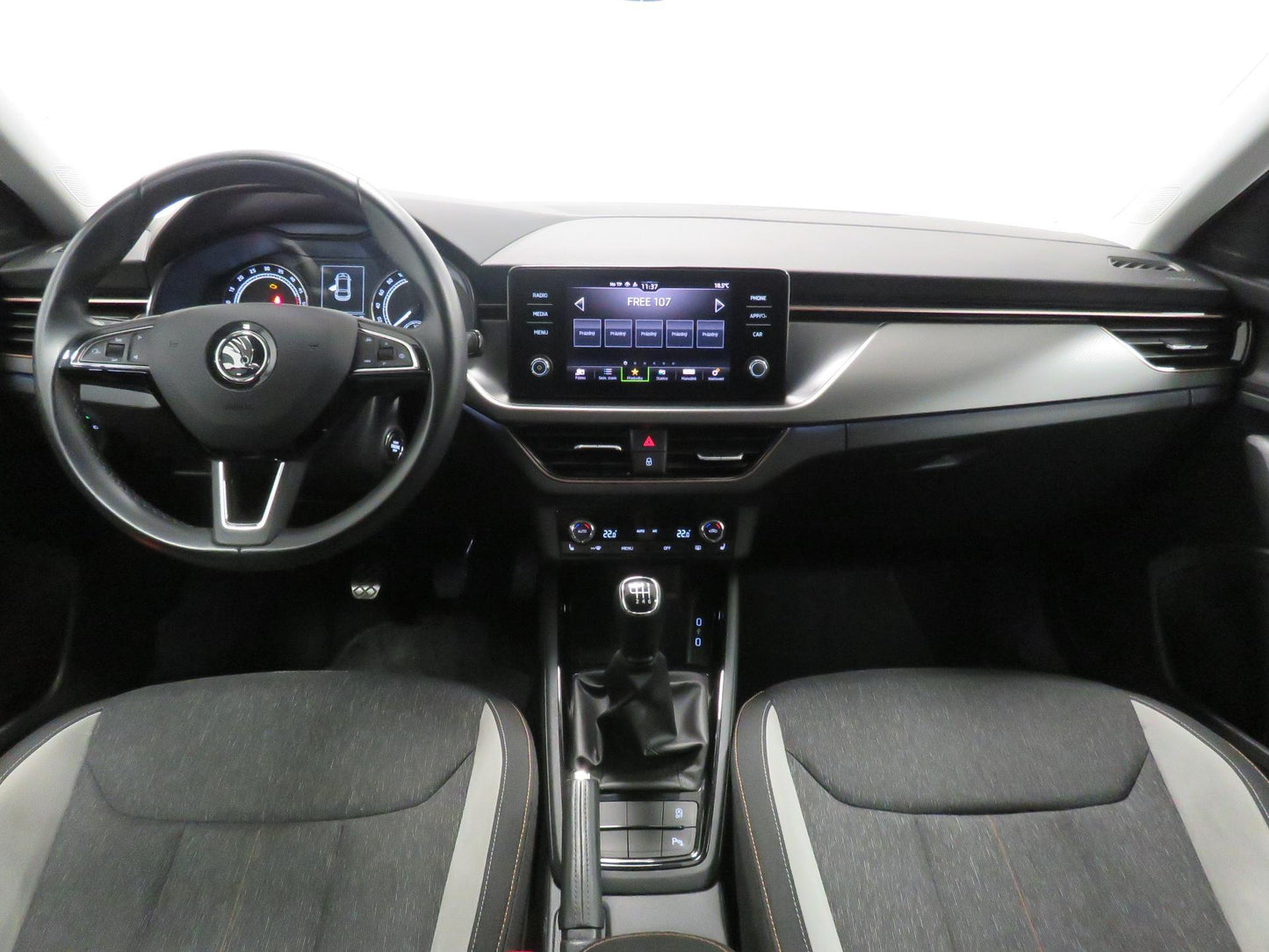 Škoda Scala 1.6 TDi 85kW Style Extra