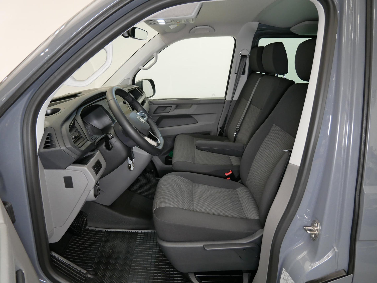Volkswagen T6.1 2.0 TDI 110 kW Bulli Long