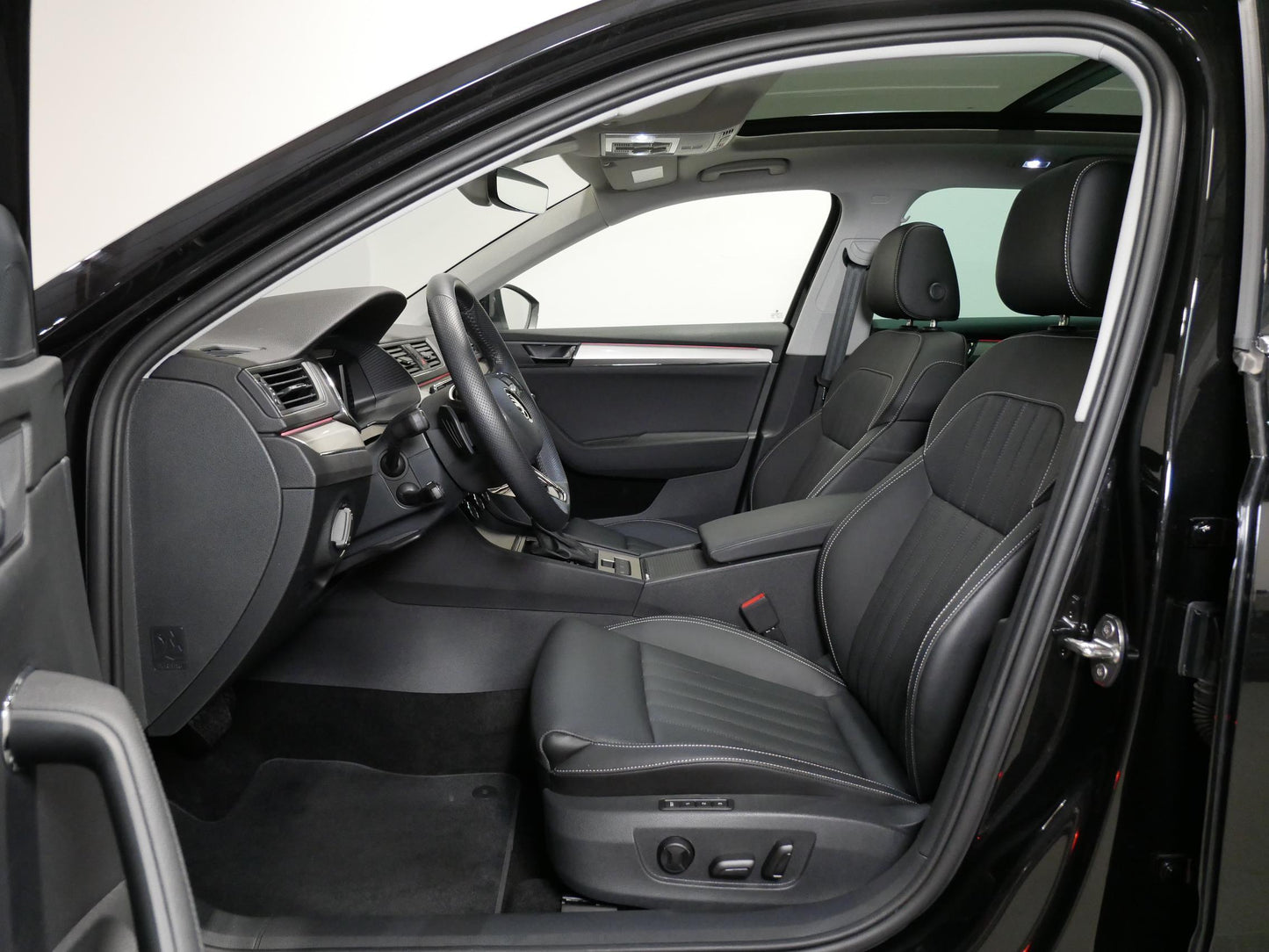 Škoda Superb 2.0 TDI 147 kW Style