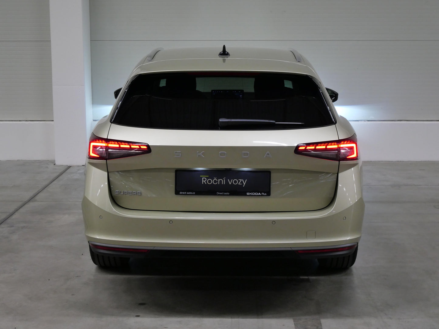 Škoda Superb 2.0 TDI 110 kW DSG L&K