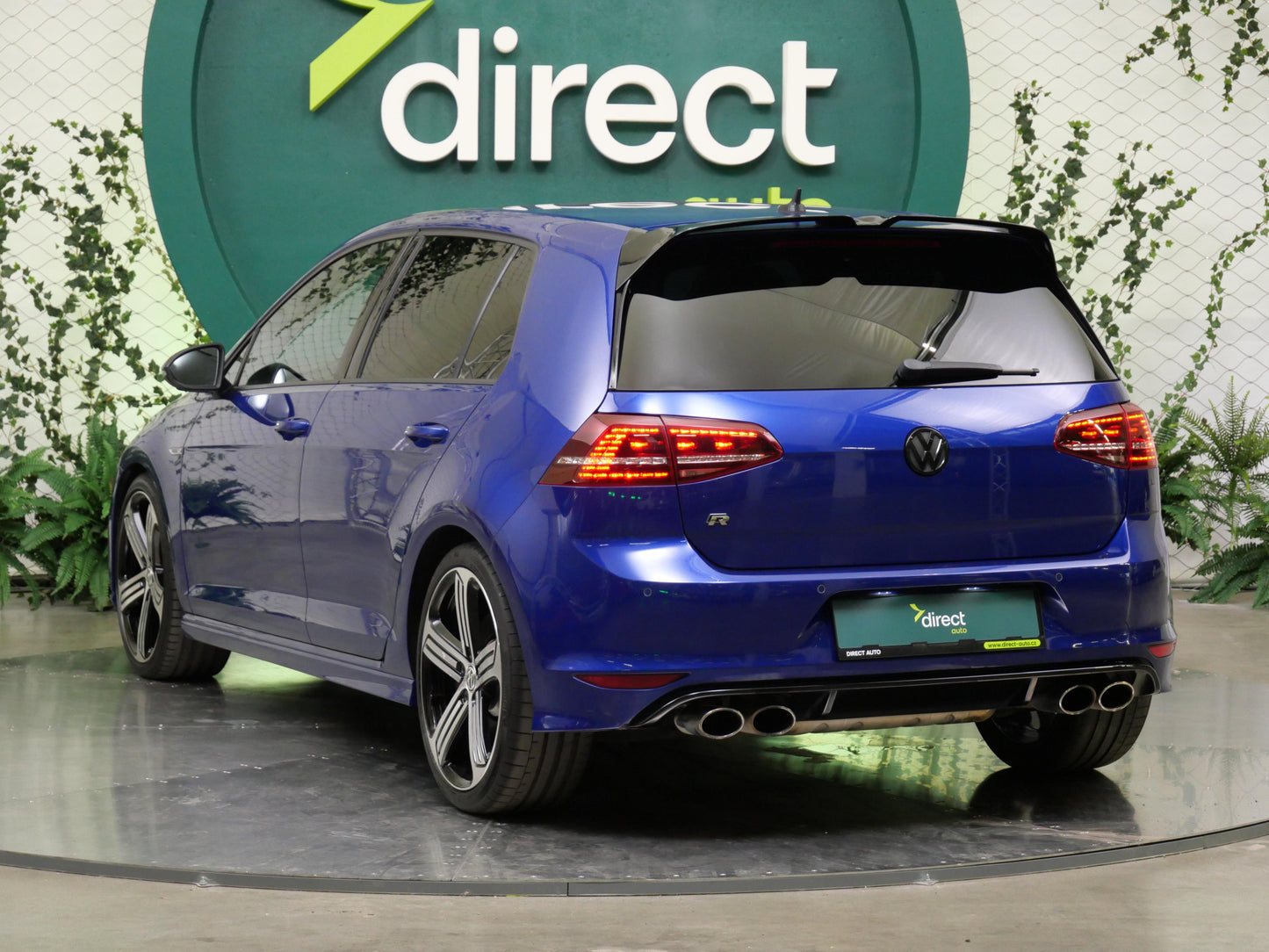 Volkswagen Golf 2.0 TSI 221 kW "R" 4Motion