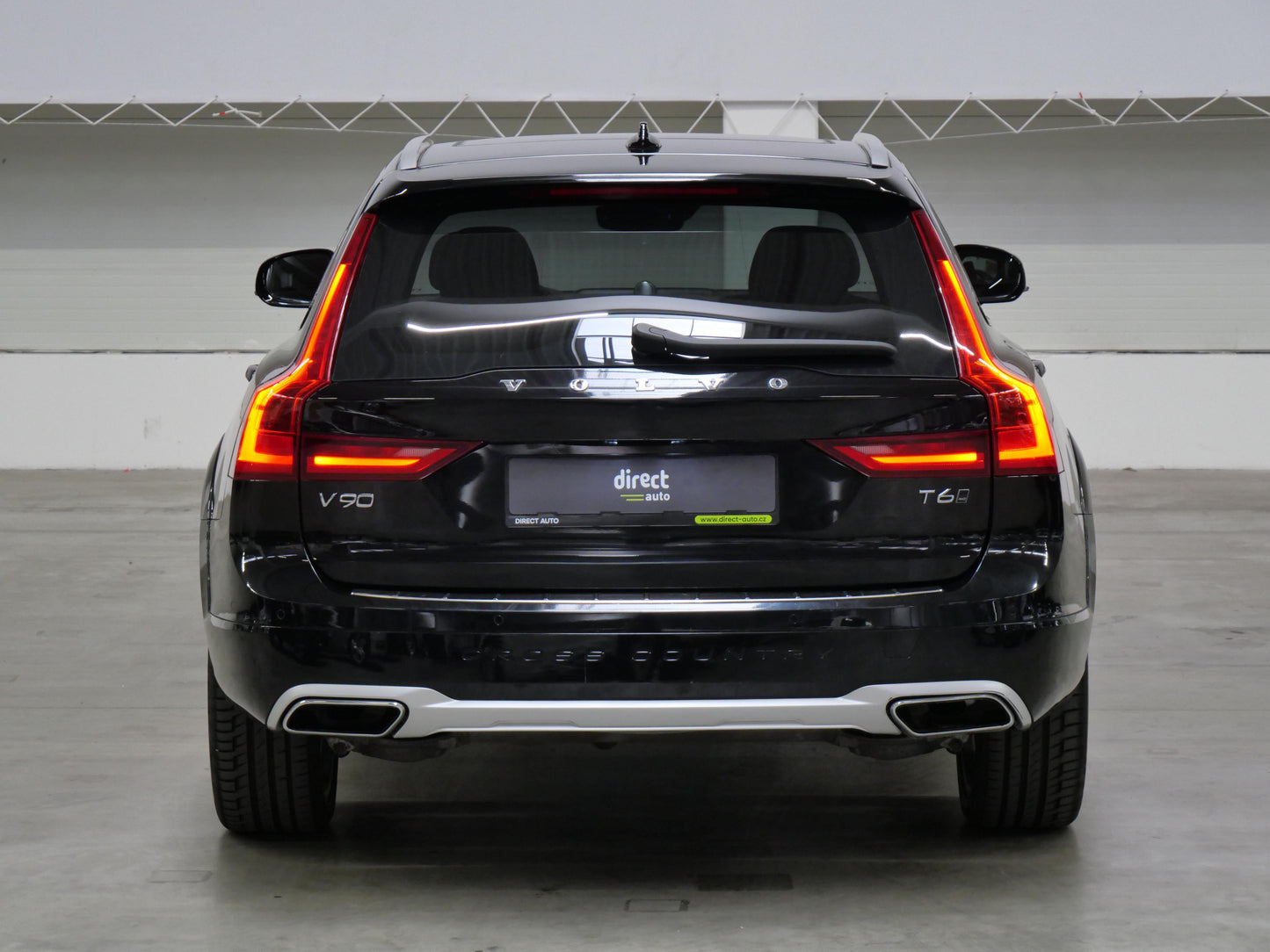 Volvo V90 2.0 T6 228kW AWD Drive-E Cross