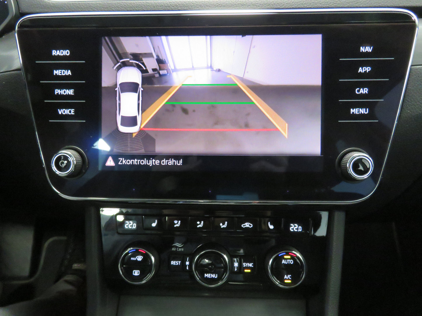 ŠKODA Superb 2.0 TDi 110kW DSG Style Extra
