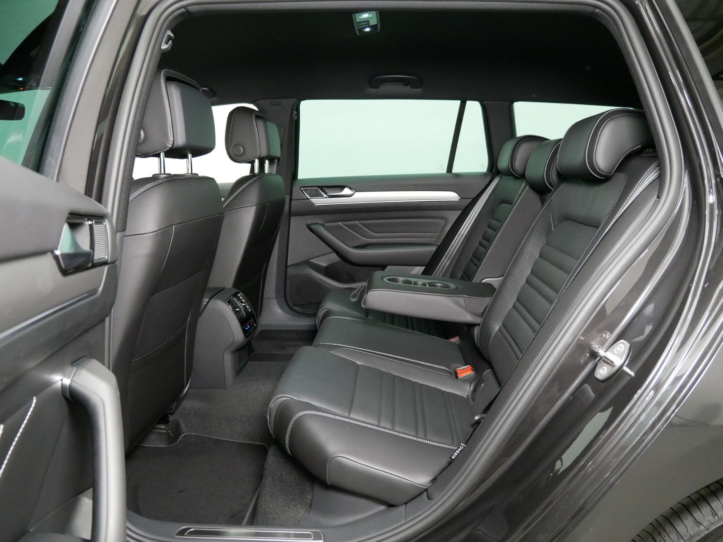 Volkswagen Passat 2.0 TDI 110 kW R-Line
