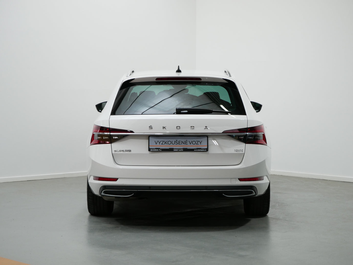 Škoda Superb 2.0 TDI/140 kW/DSG/4x4/L&K/MATRIX/DCC/EL.VÍKO/DPH