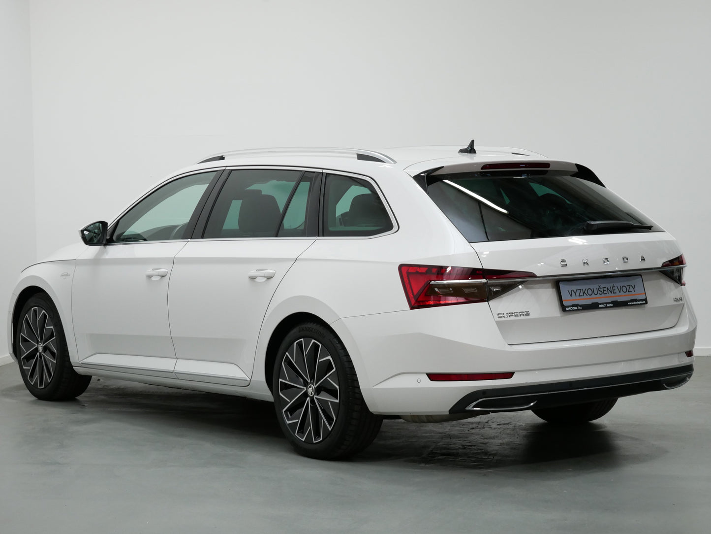 Škoda Superb 2.0 TDI/140 kW/DSG/4x4/L&K/MATRIX/DCC/EL.VÍKO/DPH