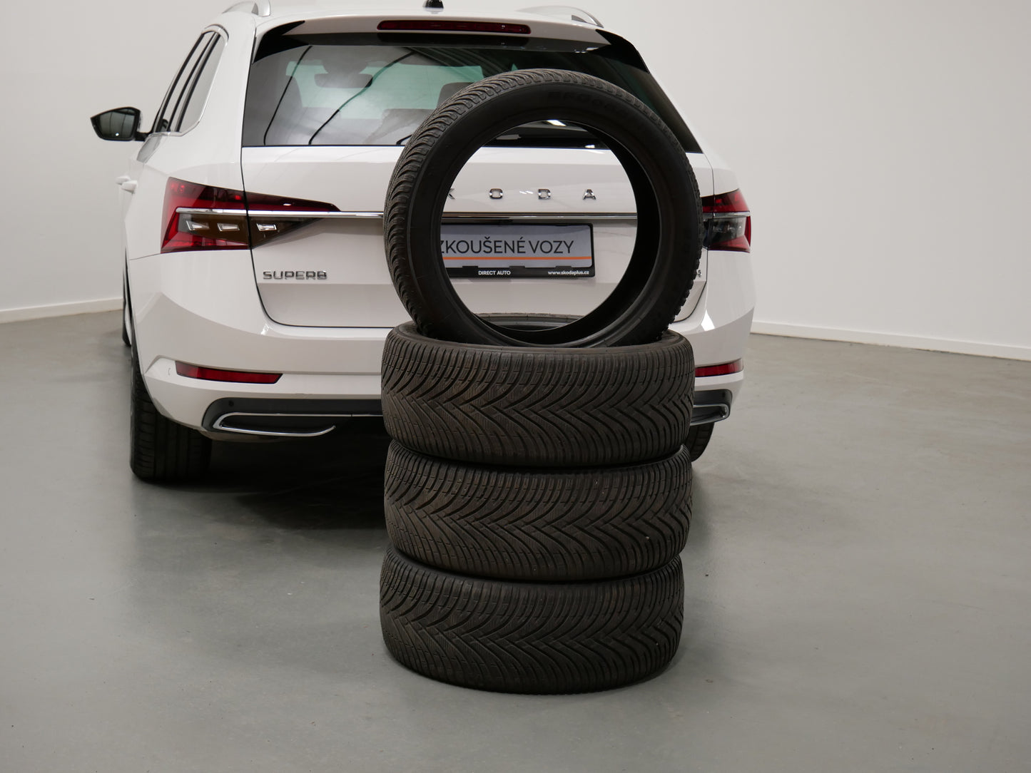 Škoda Superb 2.0 TDI/140 kW/DSG/4x4/L&K/MATRIX/DCC/EL.VÍKO/DPH