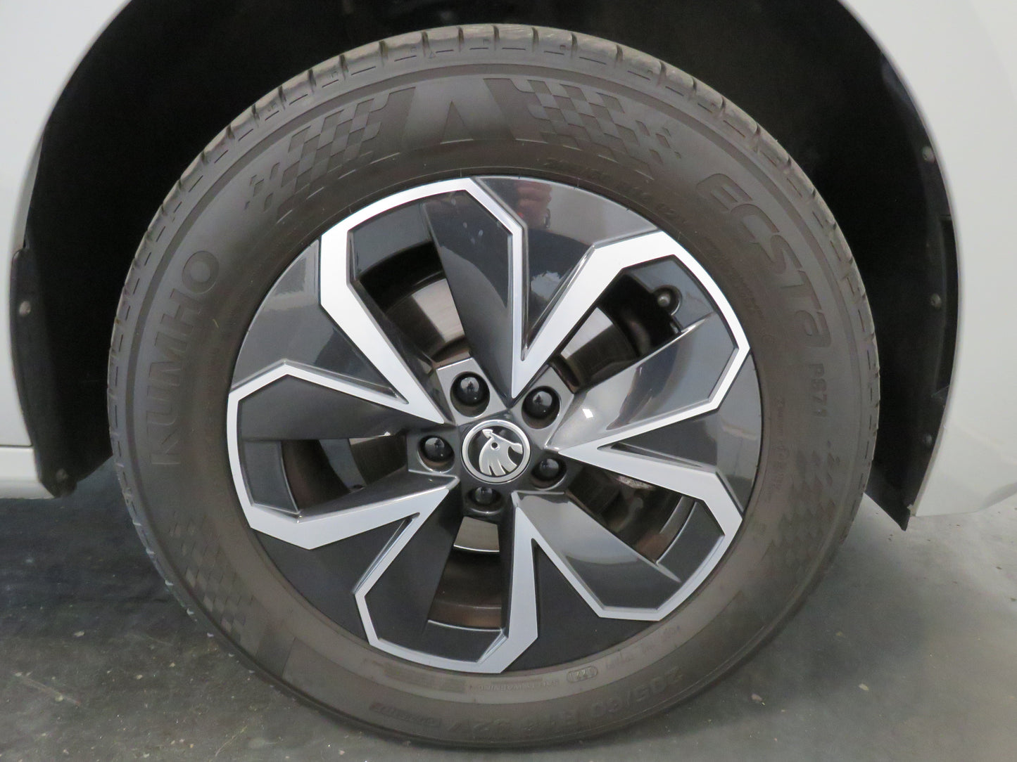 Škoda Kamiq 1.5 TSi 110kW Ambition Paket Extra