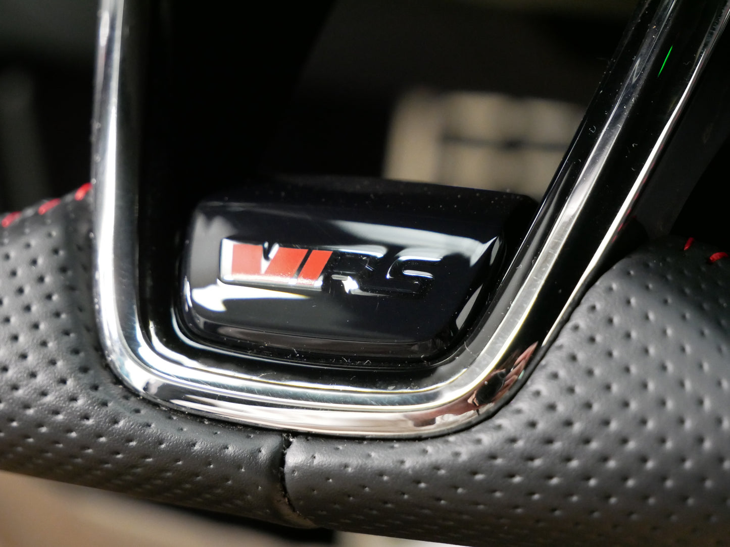 Škoda Octavia RS 2.0 TSI/180 kW/DSG/RS/NAVI/LED/PŘÍPRAVAproTAŽNÉ/CZ