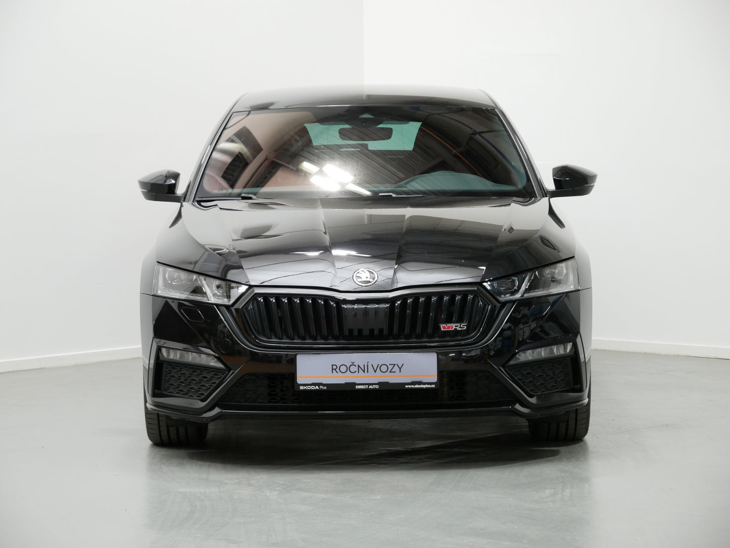 Škoda Octavia RS 2.0 TSI/180 kW/DSG/RS/NAVI/LED/PŘÍPRAVAproTAŽNÉ/CZ