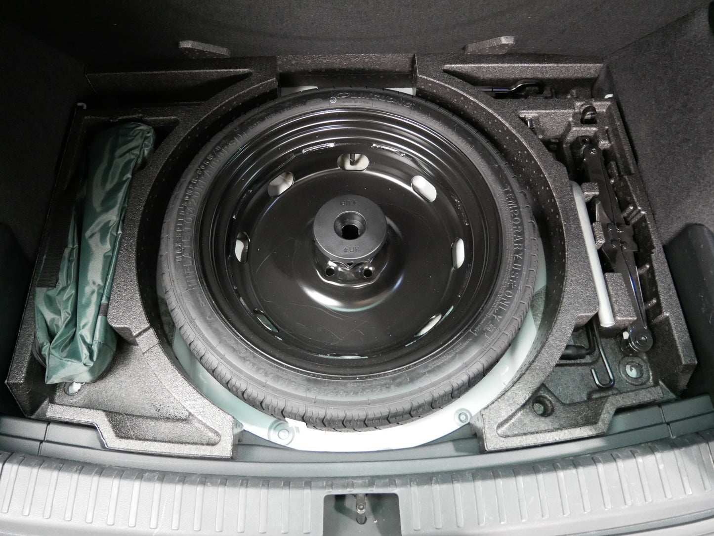 Škoda Karoq 2.0 TDI/110kW/DSG/4x4/SPORTLINE+/PANO/TAŽNÉ/CZ/DPH