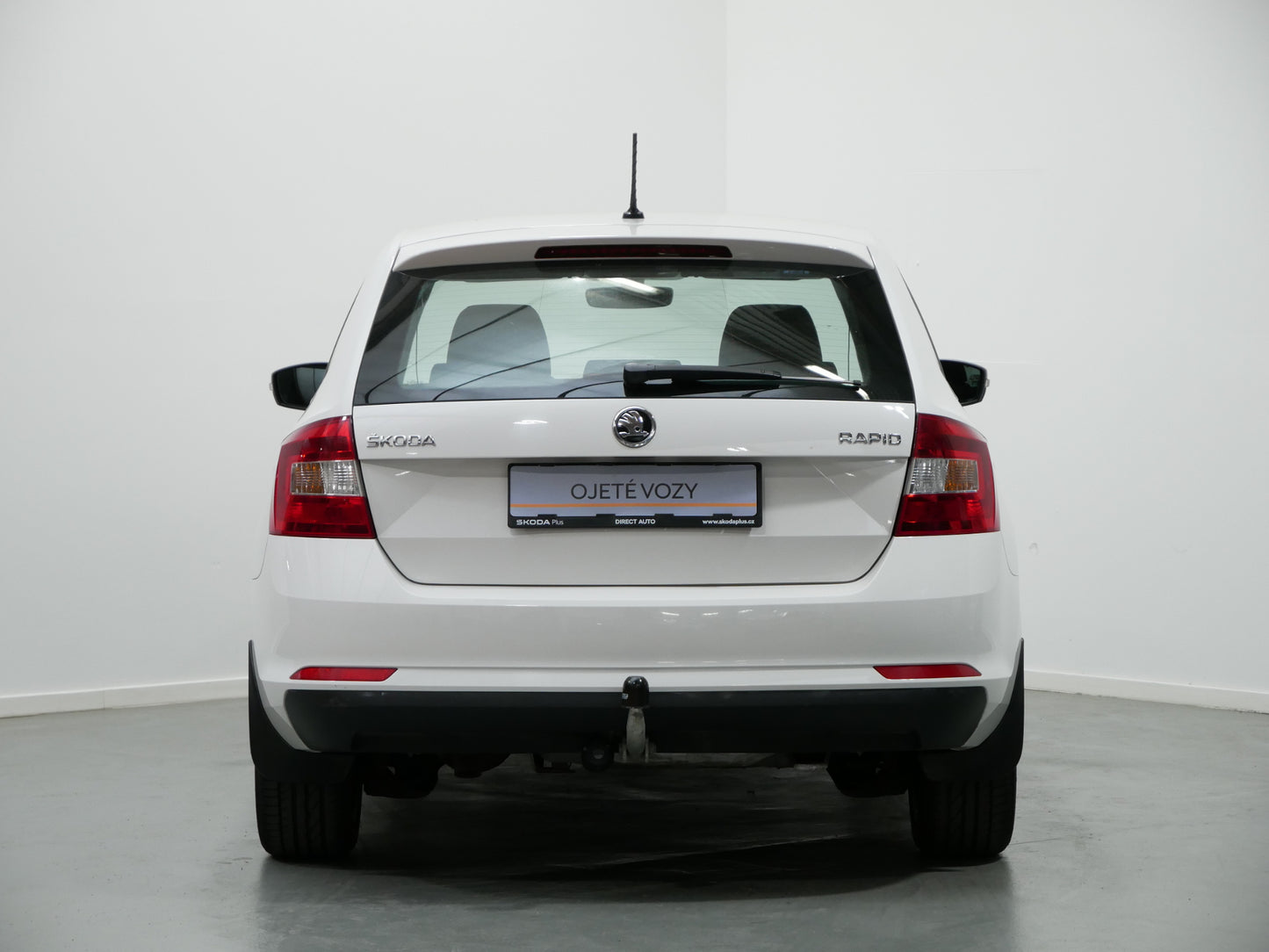 Škoda Rapid 1.4 TDI/66kW/AMBI+/TAŽNÉ/CZ
