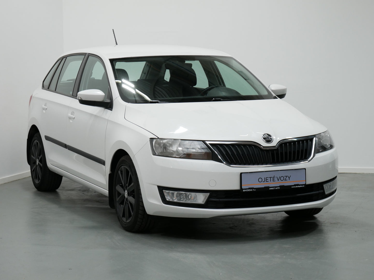 Škoda Rapid 1.4 TDI/66kW/AMBI+/TAŽNÉ/CZ