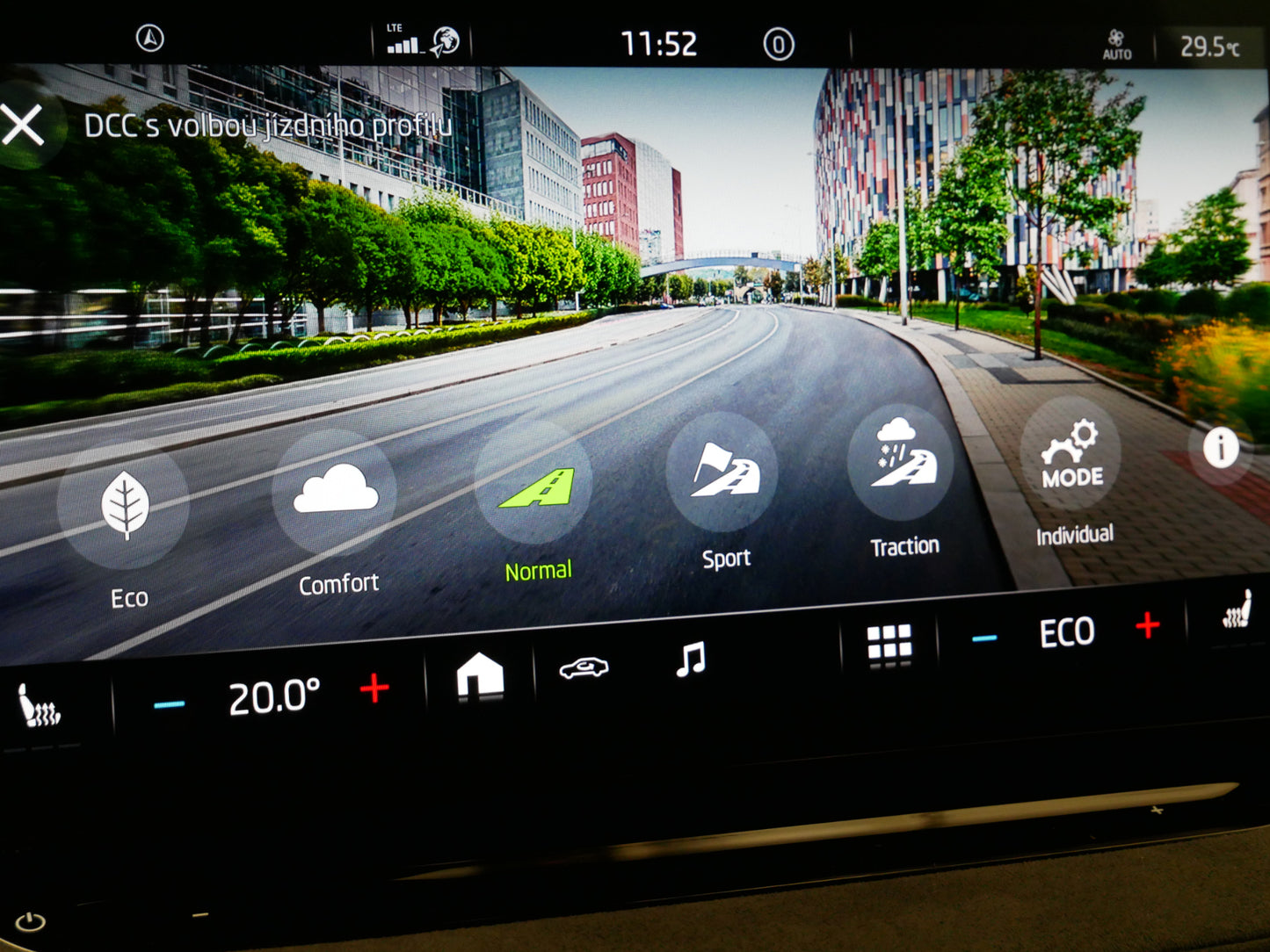 Škoda Enyaq Coupé COUPÉ/RS/220 kW/AUT/4x4/TAŽNÉ