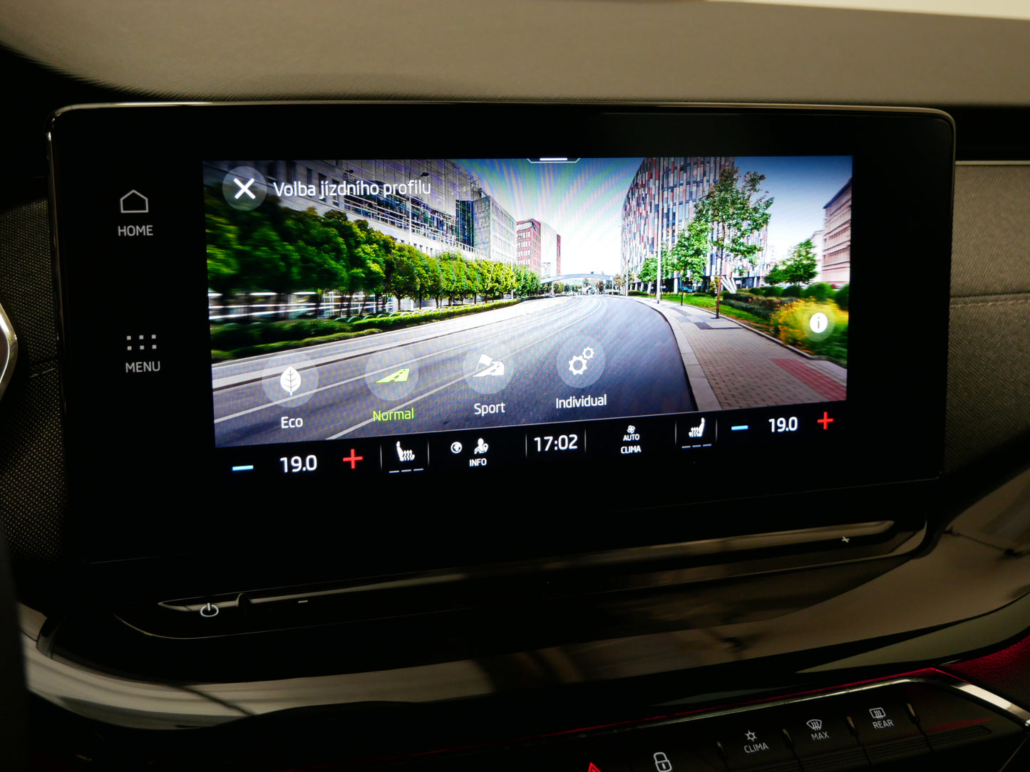 Škoda Octavia 1.5 G-TEC/96 kW/DSG/STYLE+/DPH/MATRIX/KAMERA