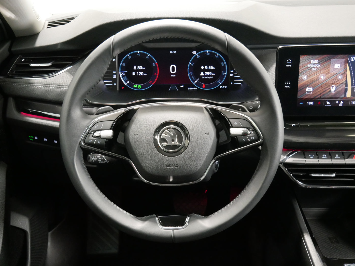 Škoda Octavia 1.5 G-TEC/96 kW/DSG/STYLE+/DPH/MATRIX/KAMERA