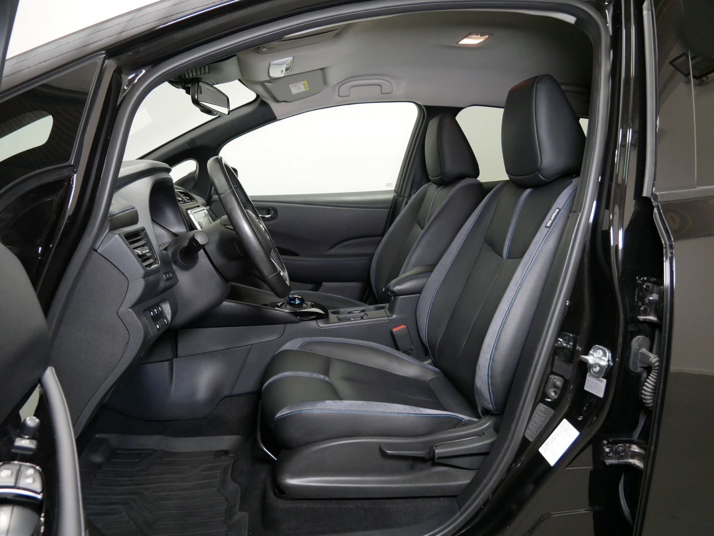 Nissan LEAF TEKNA 110kW/DPH/BOSE/NAVI