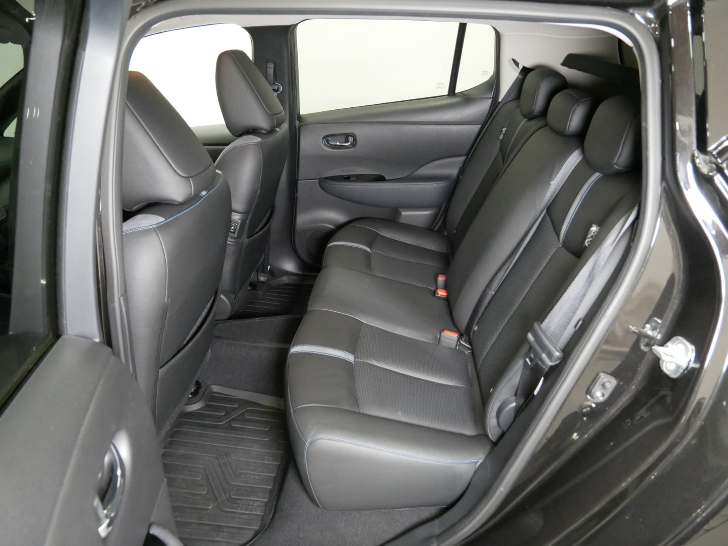Nissan LEAF TEKNA 110kW/DPH/BOSE/NAVI