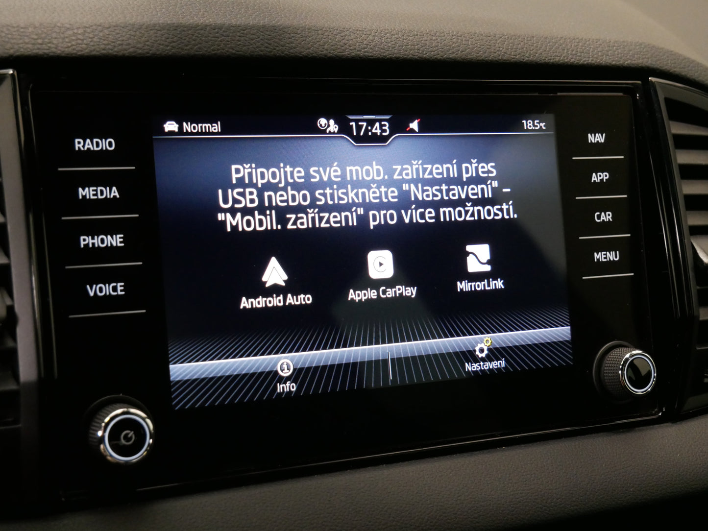 Škoda Karoq 2.0 TDI 110 kW Sportline