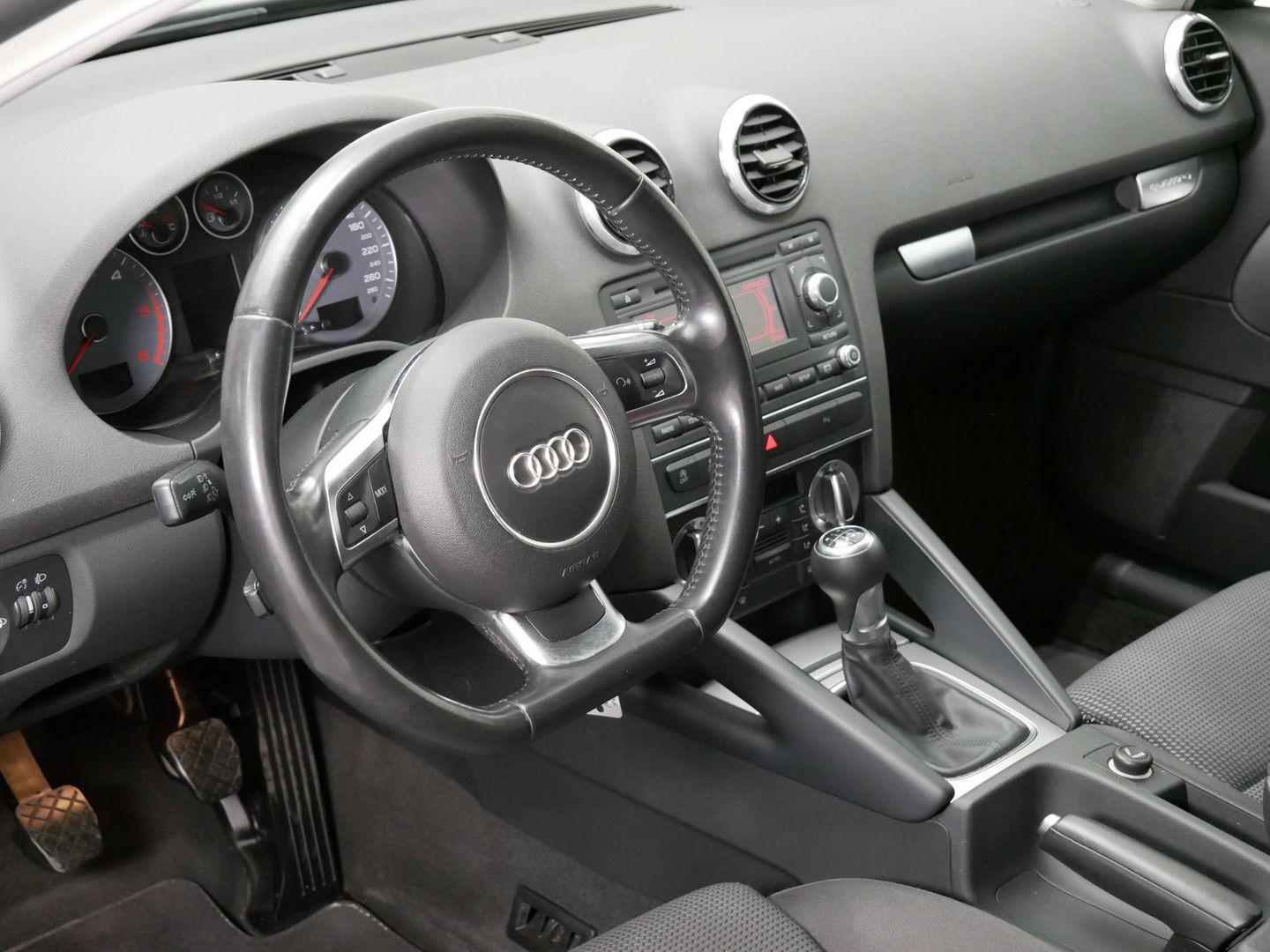 Audi A3 2.0 TDI/125 kW/4x4/S-LINE/PDC