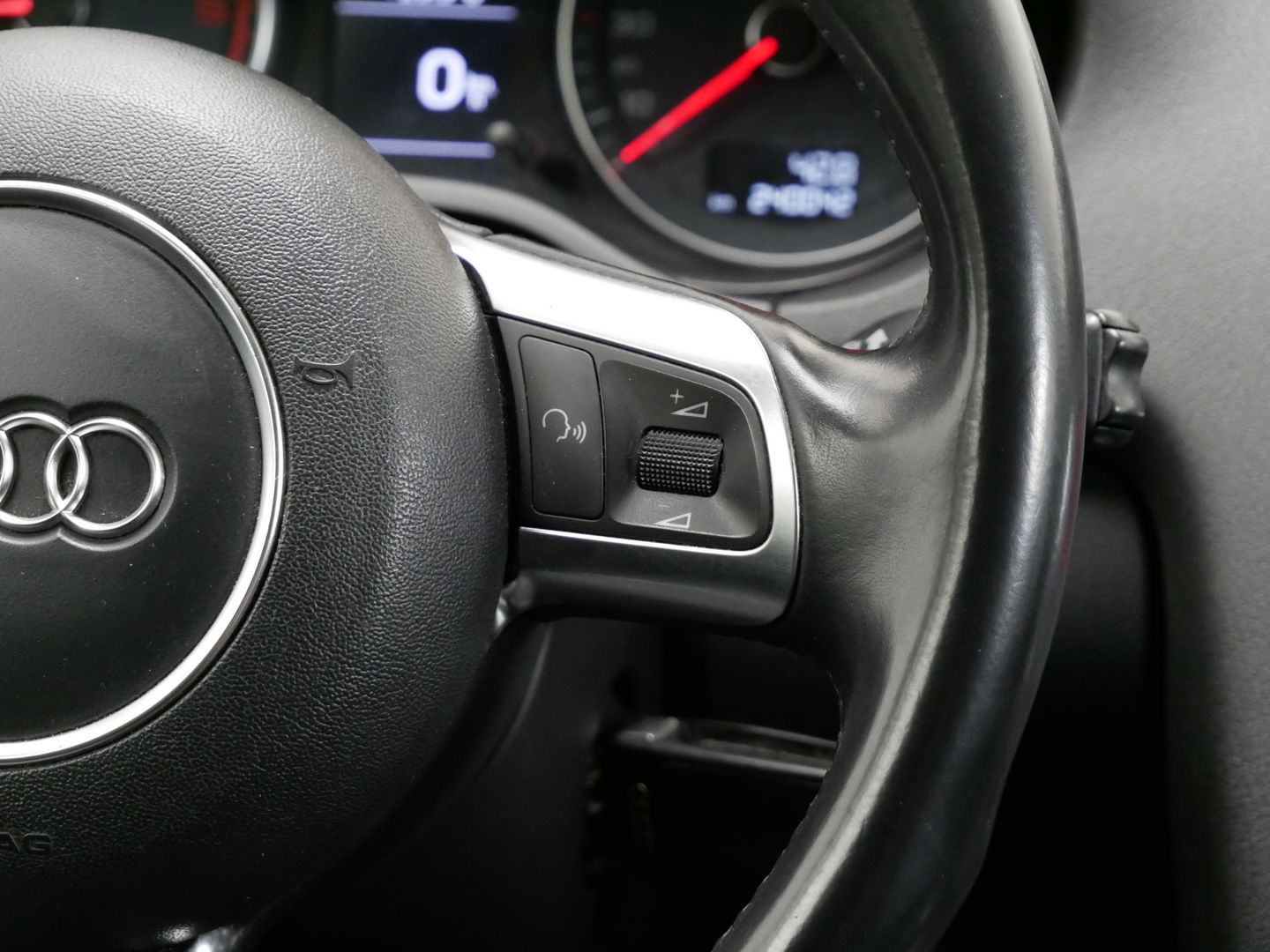 Audi A3 2.0 TDI/125 kW/4x4/S-LINE/PDC