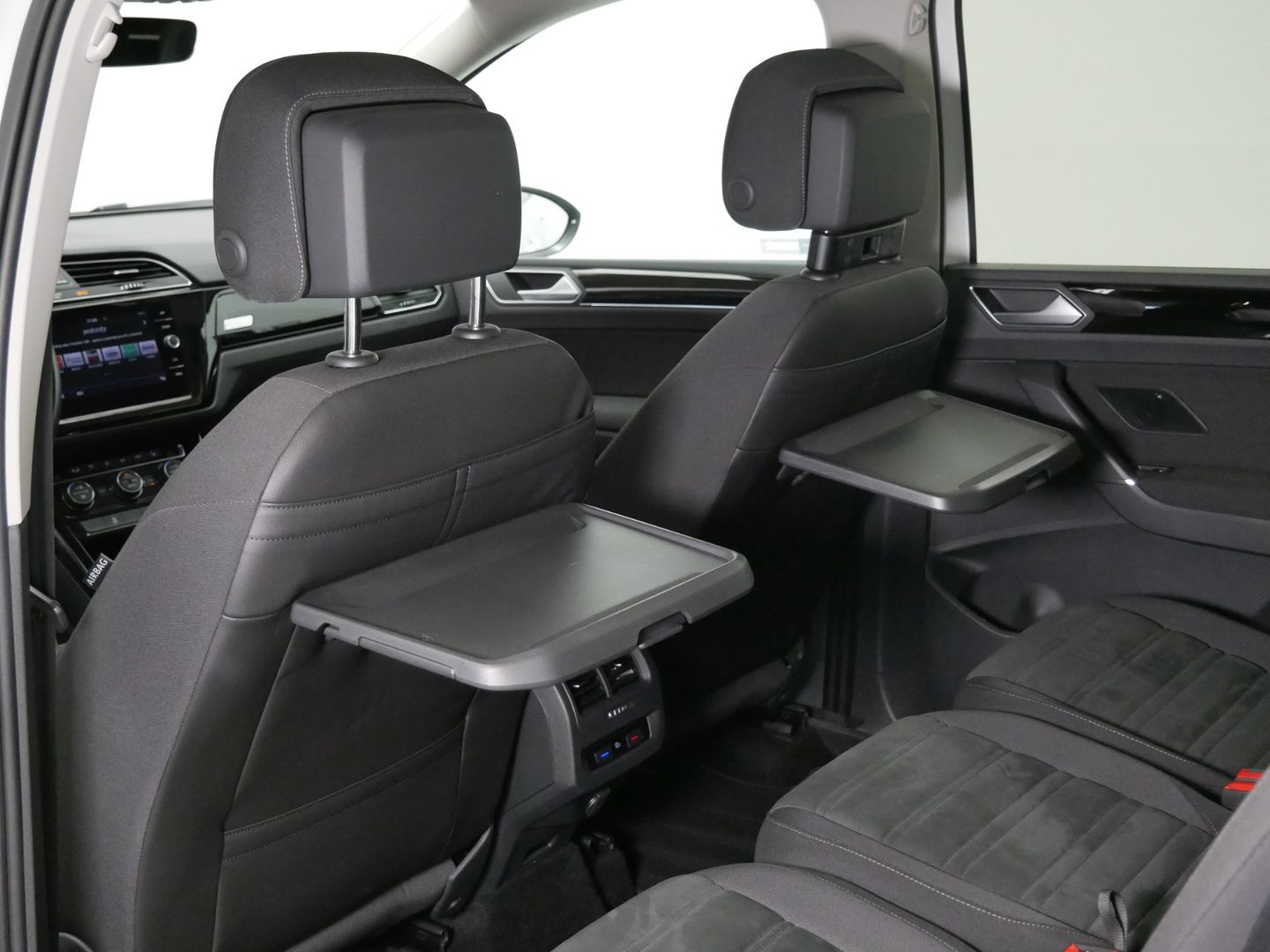 Volkswagen Touran 2.0 TDI/110kW/HIGHLINE/LED/DPH