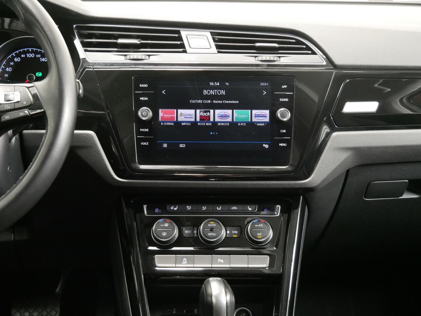 Volkswagen Touran 2.0 TDI/110kW/HIGHLINE/LED/DPH