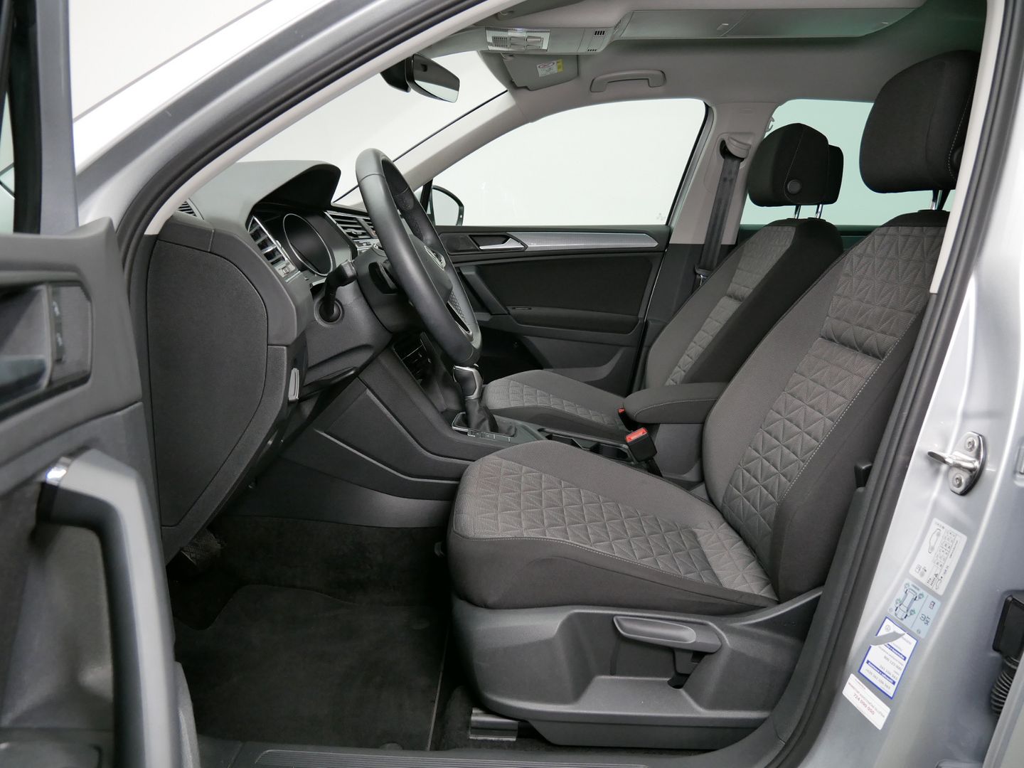 Volkswagen Tiguan 1.5 TSI/110kW/DSG/TAŽNÉ/EL.VÍKO/LED/NAVI/DPH