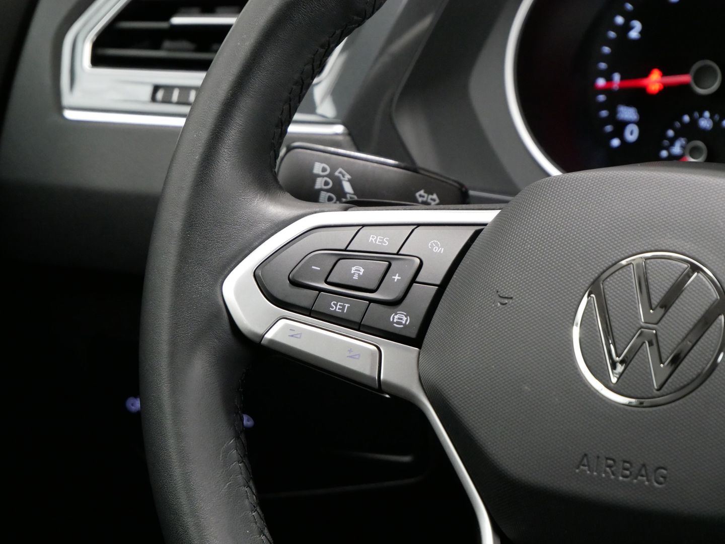 Volkswagen Tiguan 1.5 TSI/110kW/DSG/TAŽNÉ/EL.VÍKO/LED/NAVI/DPH