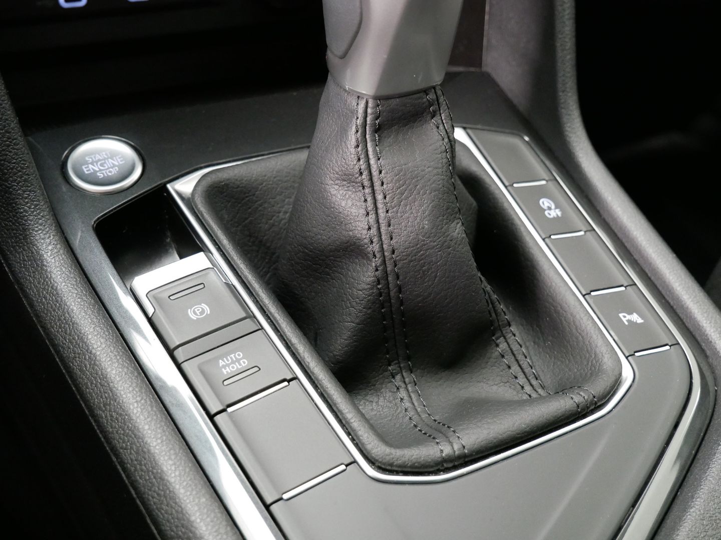 Volkswagen Tiguan 1.5 TSI/110kW/DSG/TAŽNÉ/EL.VÍKO/LED/NAVI/DPH