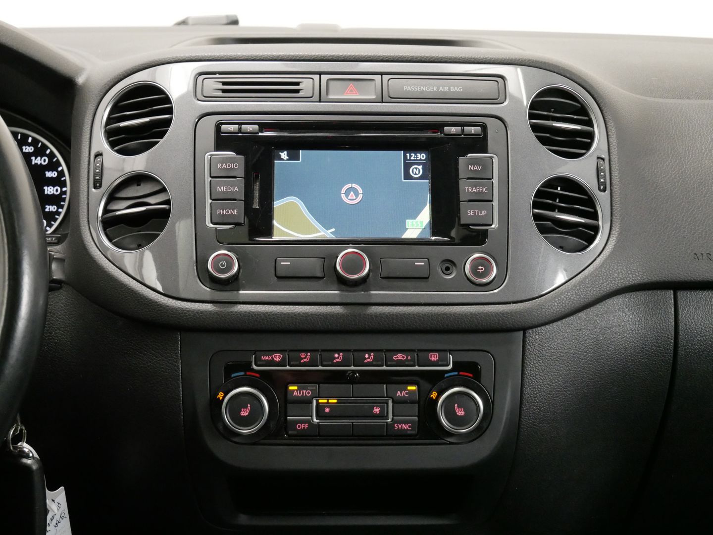 Volkswagen Tiguan 103kW/DSG/4x4/PANO/NovéROZVODY/SPORT