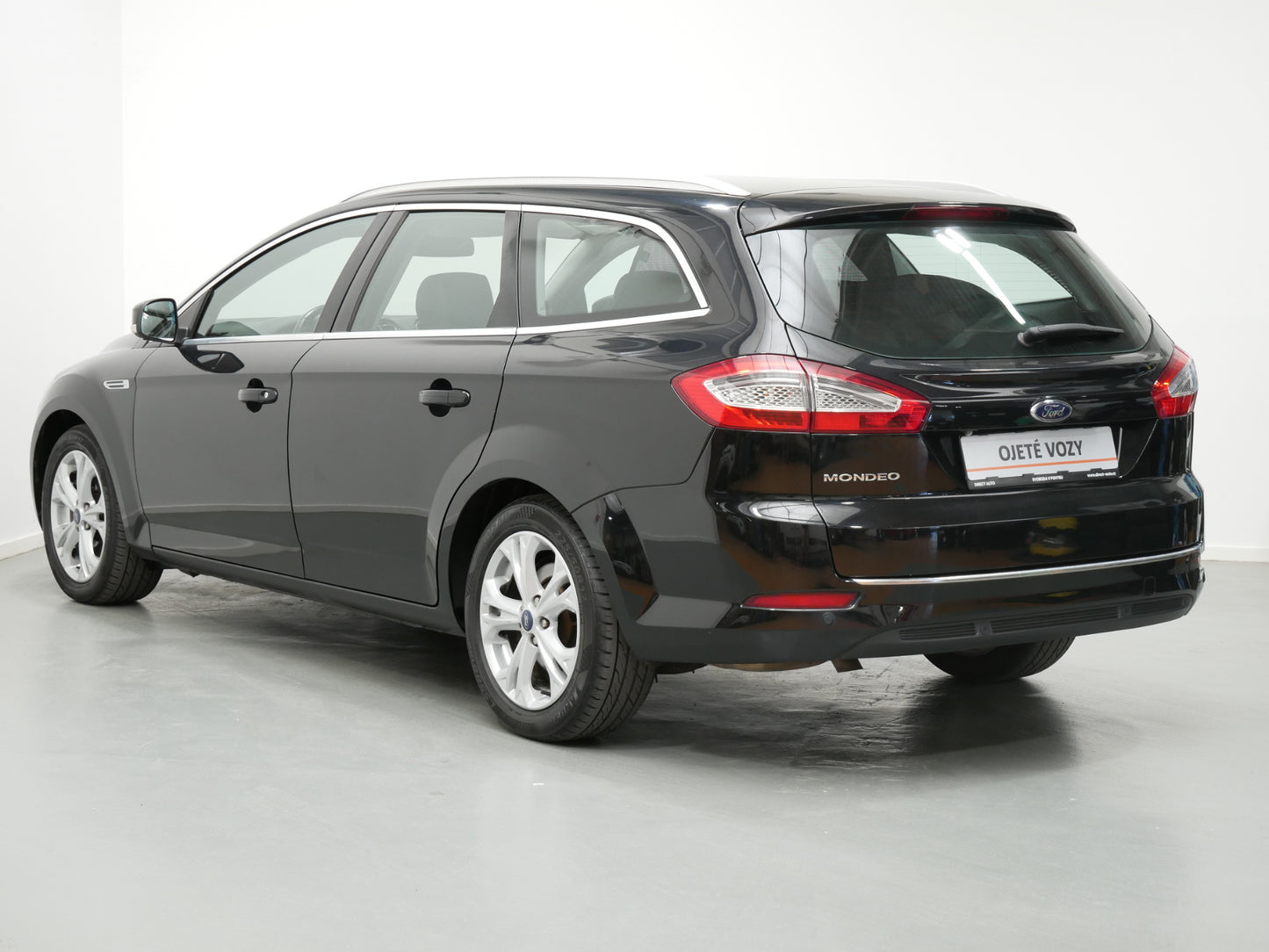 Ford Mondeo 2.0 TDCI/103kW/AUTOMAT/TITANIUM/KAMERA