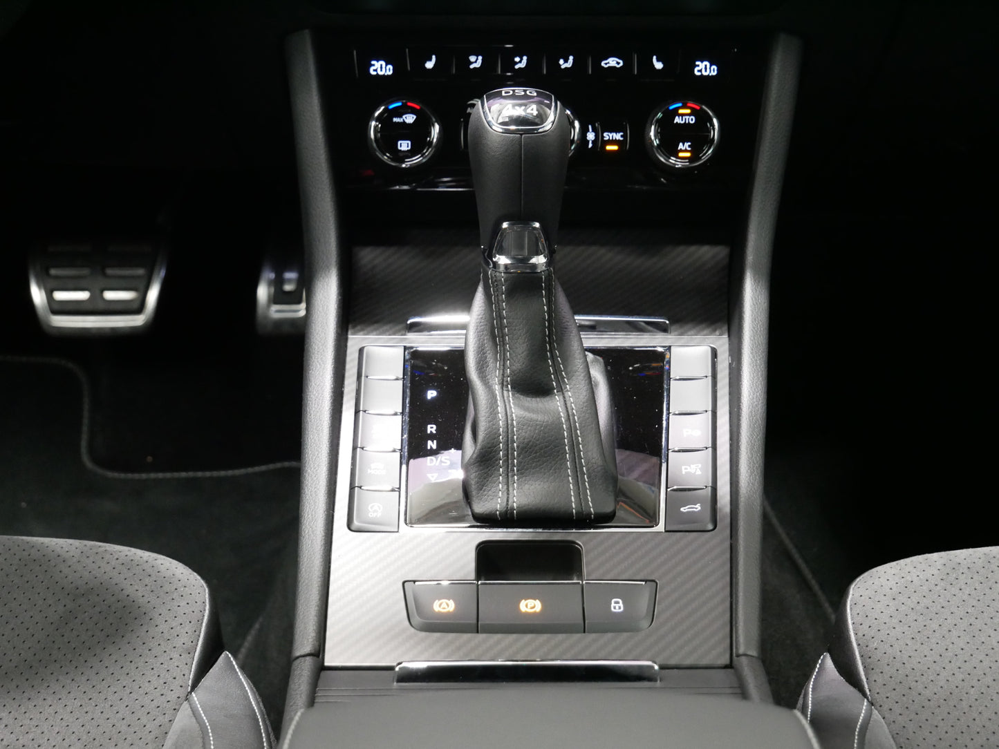 Škoda Superb 2.0 TSI 206 kW Sportline