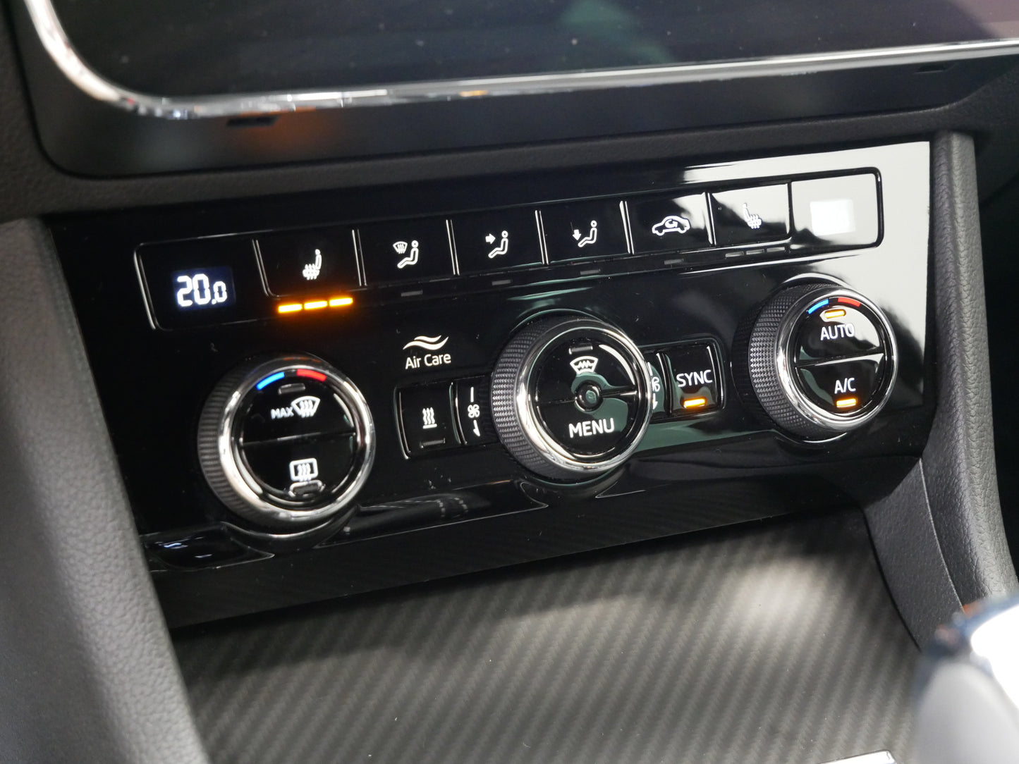 Škoda Superb 2.0 TSI 206 kW Sportline