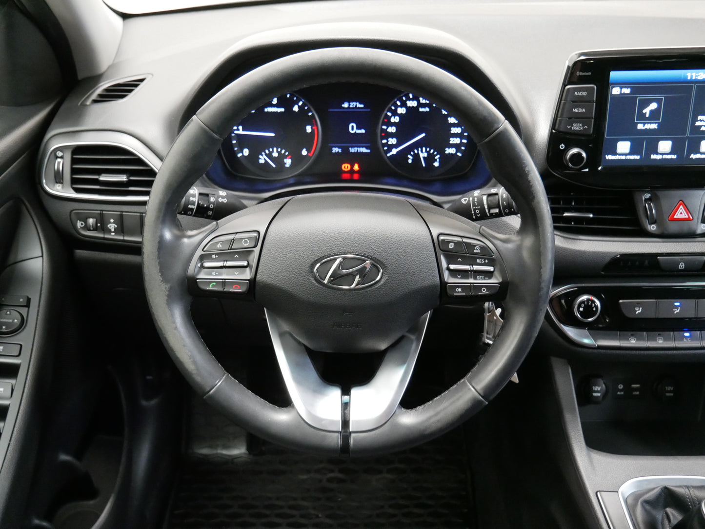 Hyundai i30 1.6 CRDI/85kW/SERVIS/DPH/KAMERA/TEMPOMAT/CZ