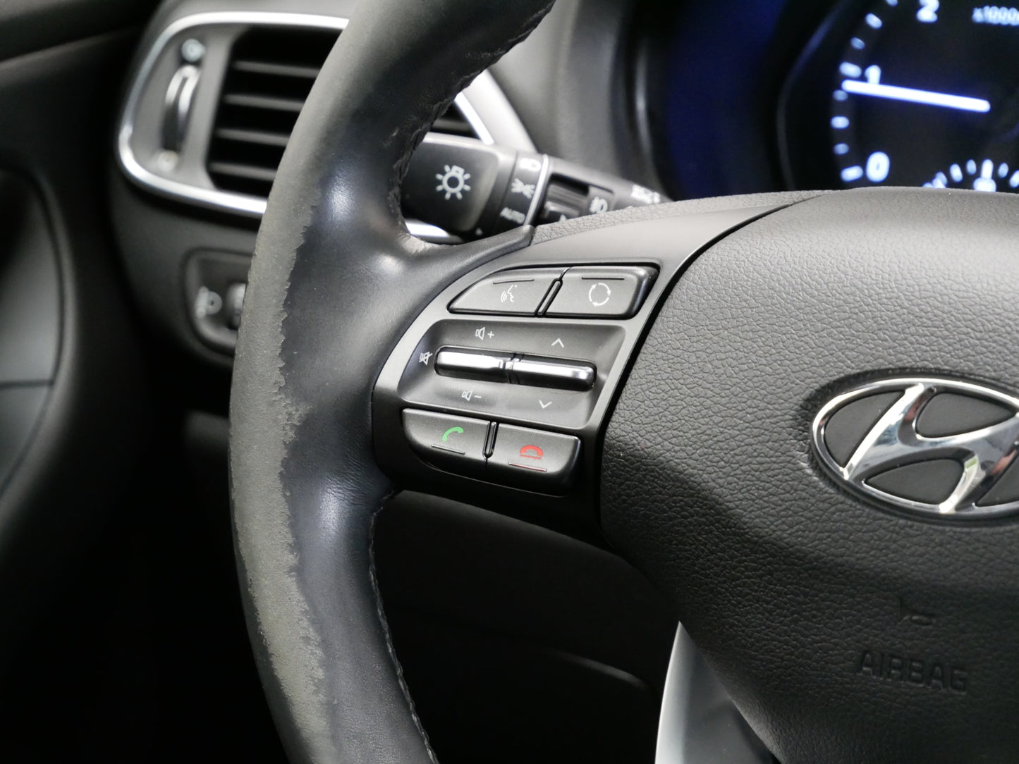 Hyundai i30 1.6 CRDI/85kW/SERVIS/DPH/KAMERA/TEMPOMAT/CZ