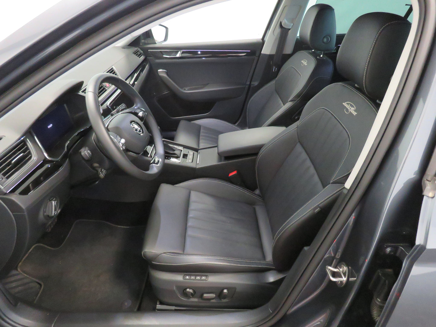 Škoda Superb 2.0 TSI 140 kW DSG 4X4 L&K